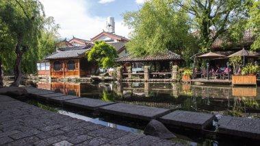 了解讨要工资和老板打架怎么处理?知识星球,提升你的专业知识!